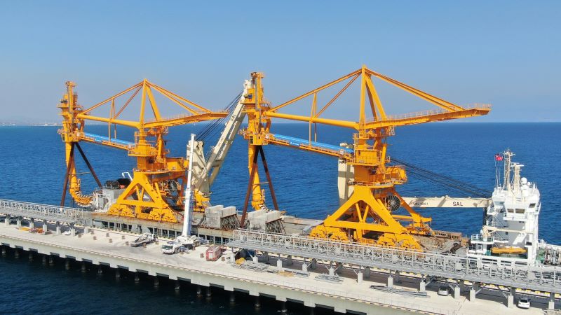 2023年土耳其卸船機(jī)頂升、復(fù)位搶修項(xiàng)目(圖2)